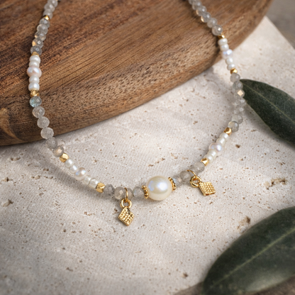 Collier Aarini